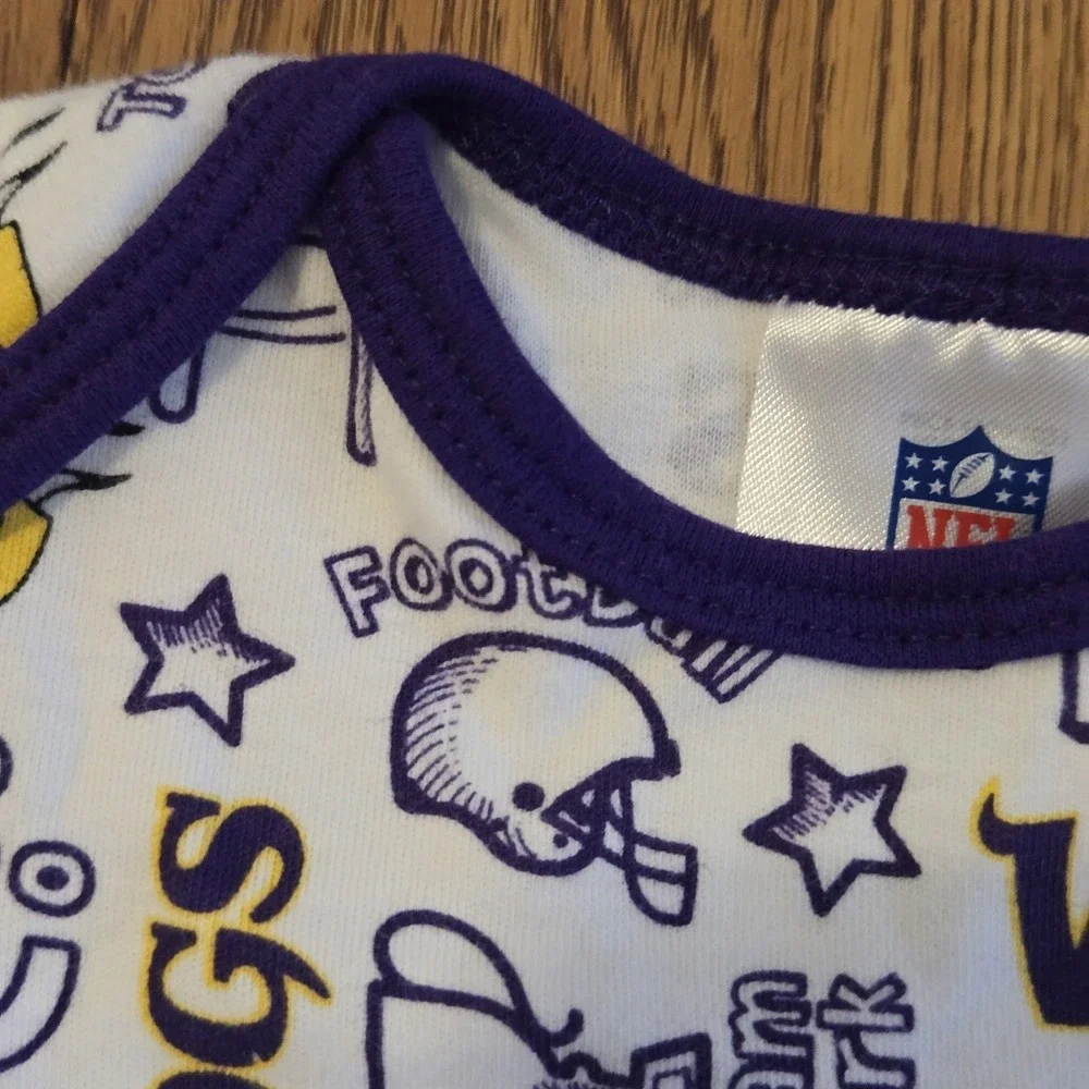 Minnesota Vikings Baby One Piece Bodysuit NFL Newborn 100% Cotton 0-3 Months